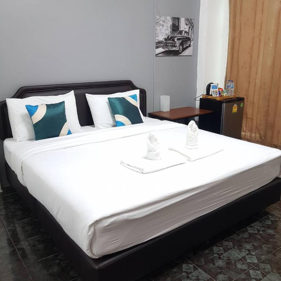 Ada Apartment - อาดา อพาร์ทเมนท์ Bangkok Eksteriør billede