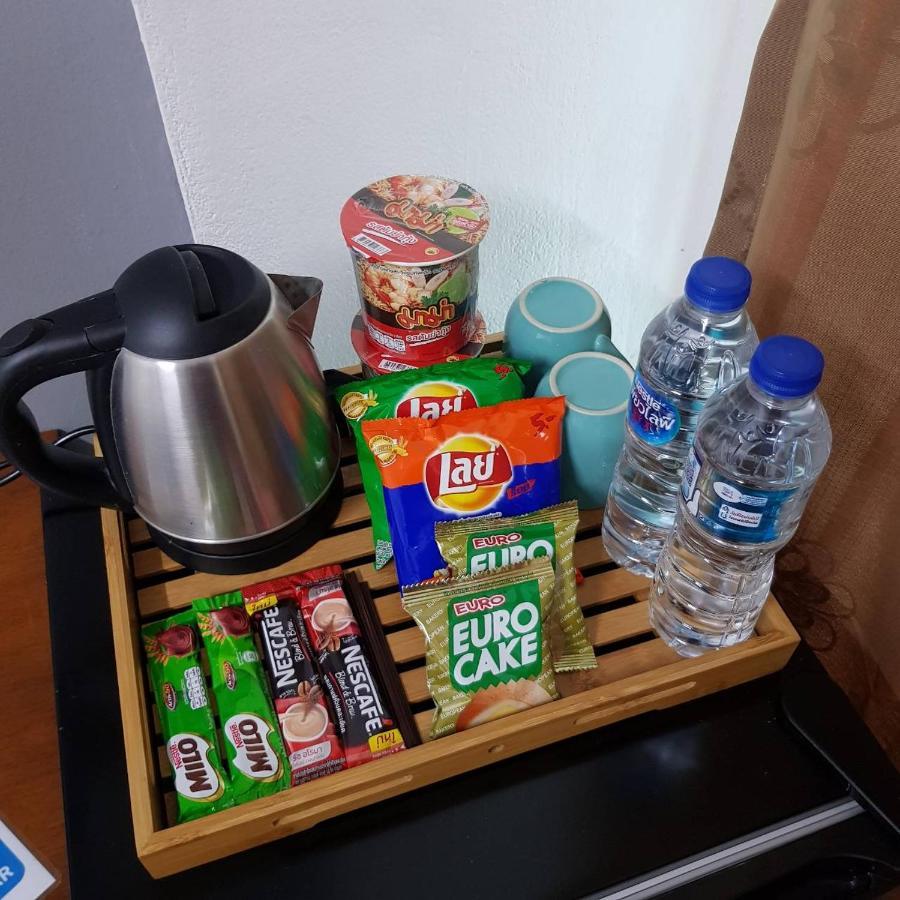 Ada Apartment - อาดา อพาร์ทเมนท์ Bangkok Eksteriør billede